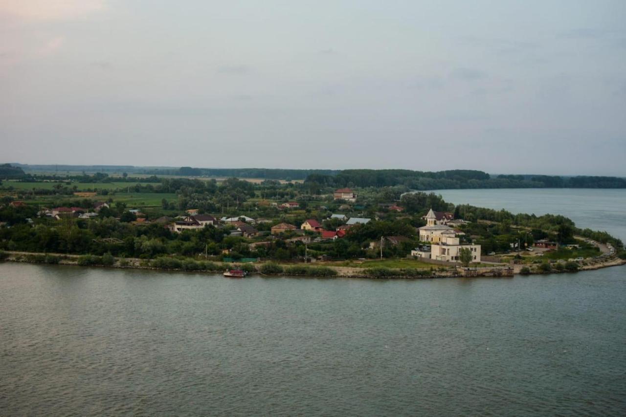 Delta Danube View Apart Tulcea Ngoại thất bức ảnh